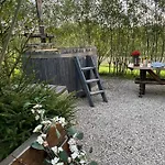 Glamp Glamour***** דירה