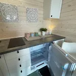 Glamp Glamour*****