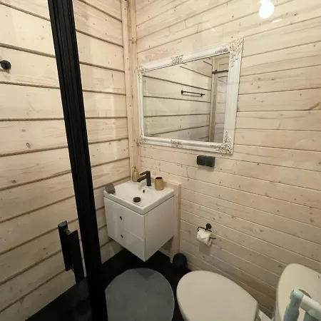 Glamp Glamour***** *